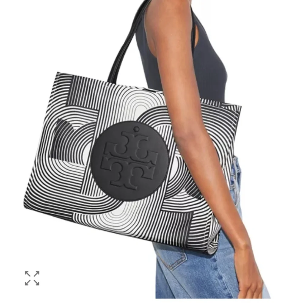 TORY BURCH NWT ELLA PRINTED TOTE 🆕 🖤